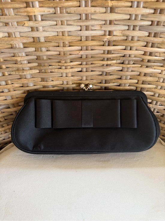 Handbags - Black Satin Bow Clutch Purse